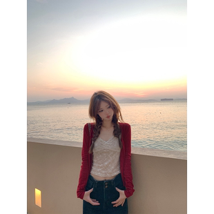 Zzhen珍珍 春季 新款 温柔百搭小外套 邂逅春光爱心镂空V领针织开衫