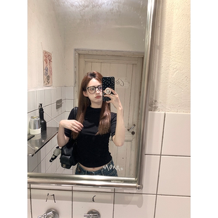 珍珍家韩女舒适区时髦显瘦半高领打底中袖T基础百搭纯色正肩上衣