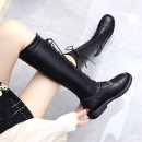 长筒靴女2025秋冬季新款显瘦绑带马丁靴不过膝高筒英伦平底骑士靴