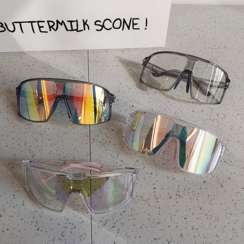 新款一体片大框彩膜骑行时尚户外爬山运动太阳眼镜男户外变色墨镜