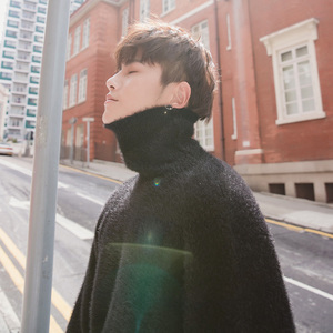 西西里男装慵懒风高领毛衣