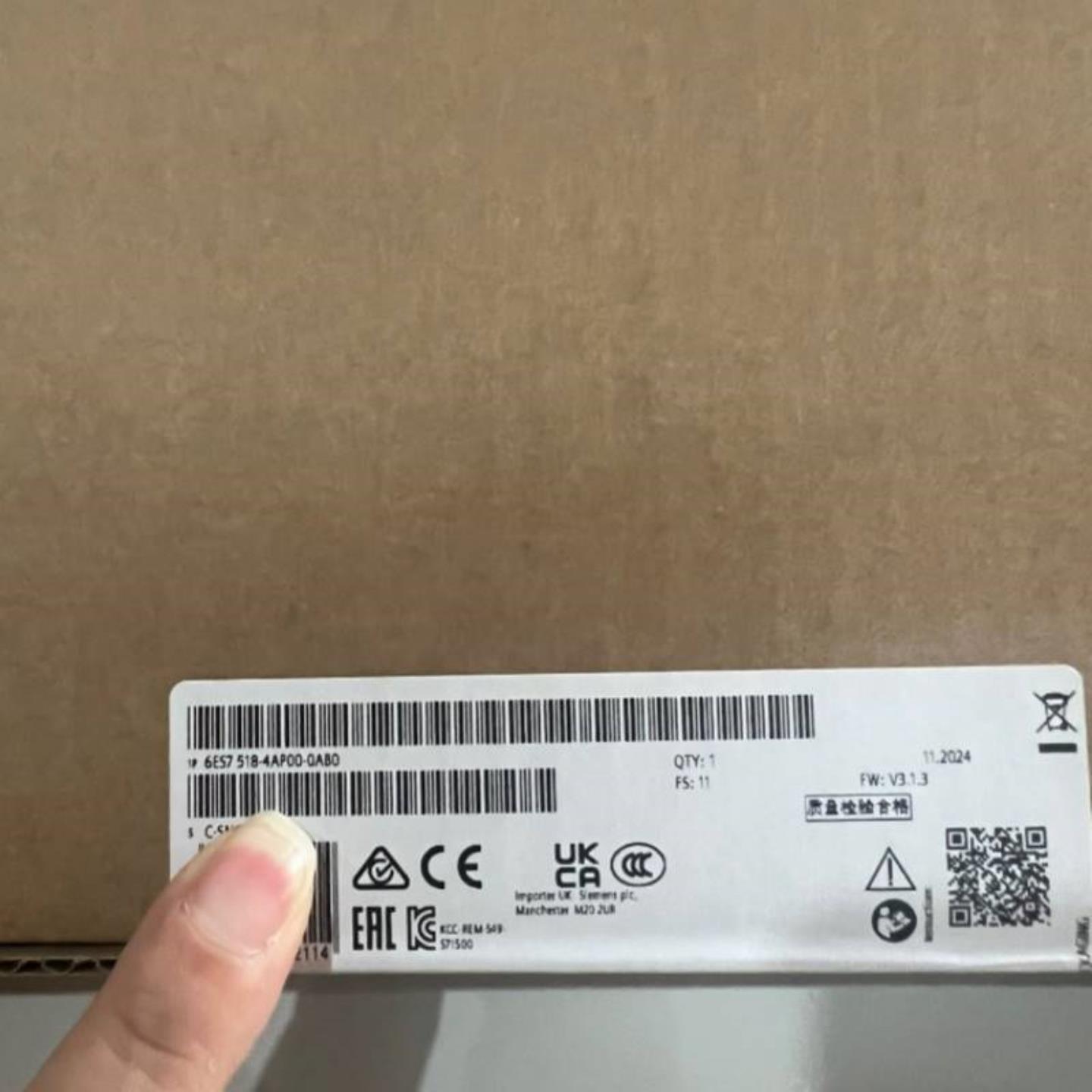 配件6ES7518-4AP004FP004JP004TP00-0AB0 6ES7 518 CPU全新议价