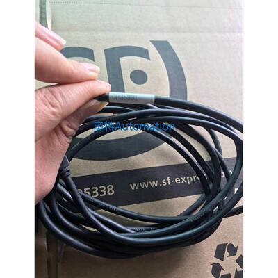 基恩士 原装 连接线 OP35331 现货 99新议价$