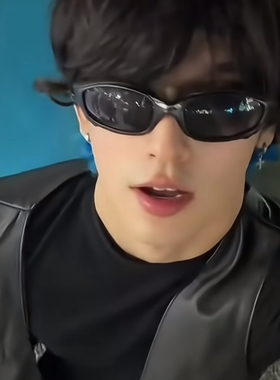 2026新潮春夏轻奢痞帅个性窄框黑色太阳眼镜欧美日常炸街遮阳墨镜