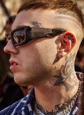 完了好帅未来科技风时尚方形宽边墨镜高级感防紫外线男女太阳眼镜