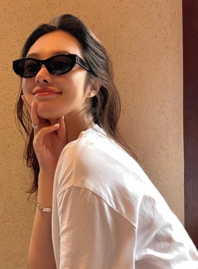 2022韩版猫眼高级感墨镜潮流太阳镜欧美男女偏光防紫外线辣妹小脸