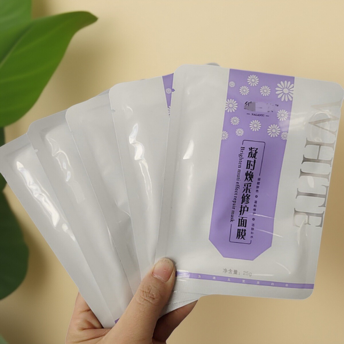 植萃亮白 凝时焕采修护面膜25G 提亮肤色 温和修护 活肤补水