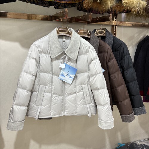 雨格A518专柜正品翻领短款拼接羽绒服2025冬季新款气质白鸭绒外套