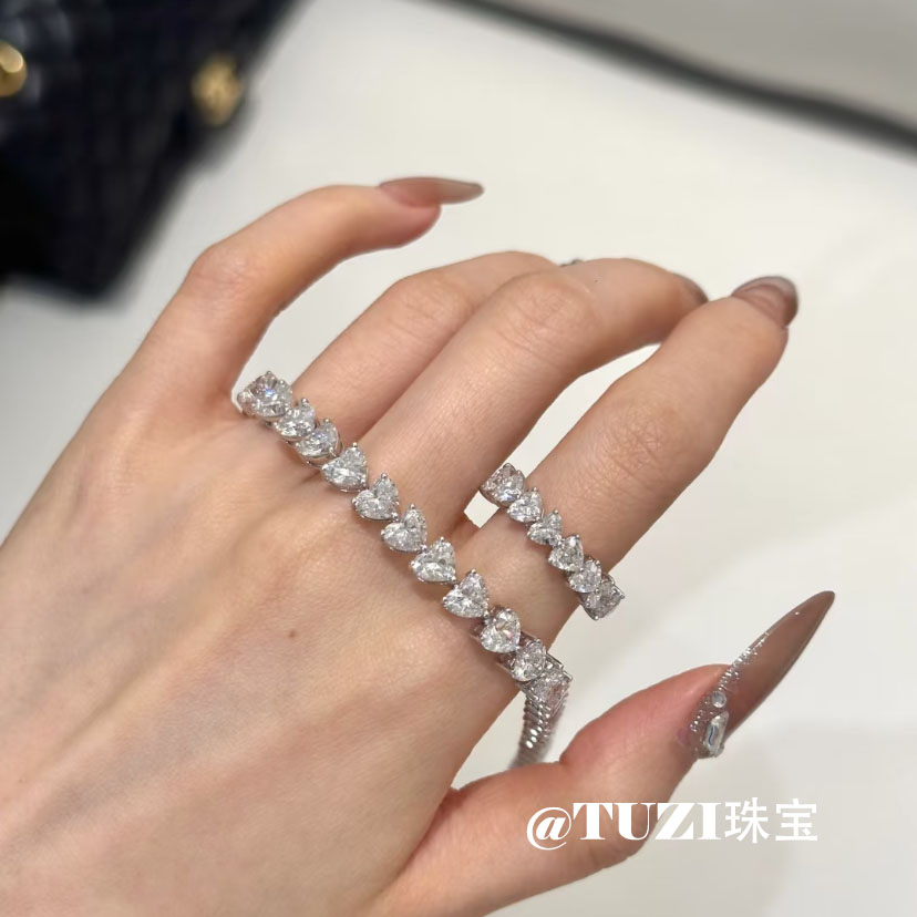 TUZI培育钻石手镯心形排钻手链女S925纯银爱心网球链手环轻奢推荐