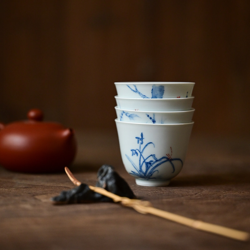 景德镇青花陶瓷茶杯手绘梅兰竹菊品茗杯中式小单杯功夫茶具主人杯