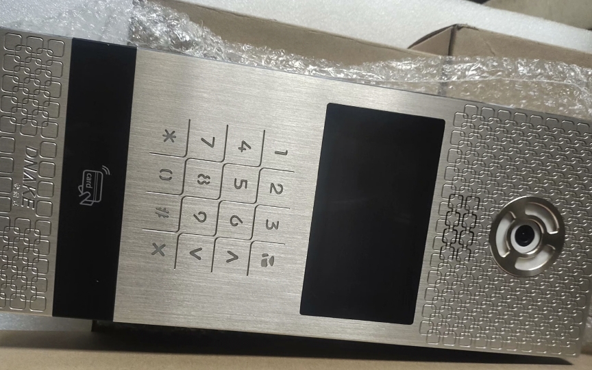 狄耐克门口主机，AB-902-B3/B4，支持人脸刷卡。