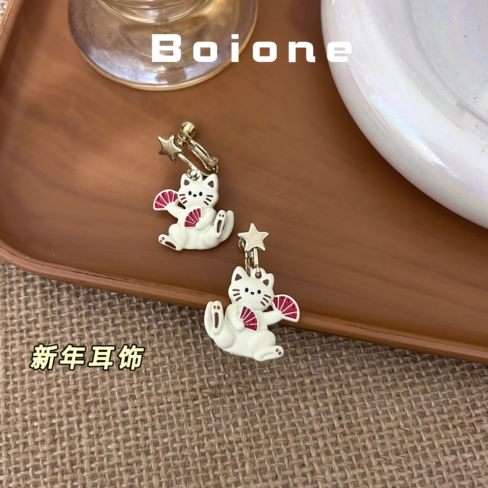 小众甜美招财猫耳夹狂甩不掉