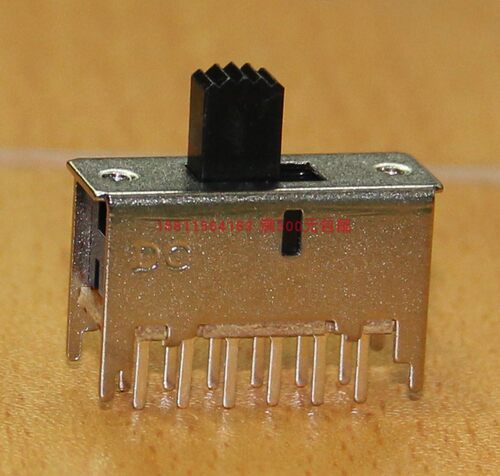 小型拨动开关垂直面板dc