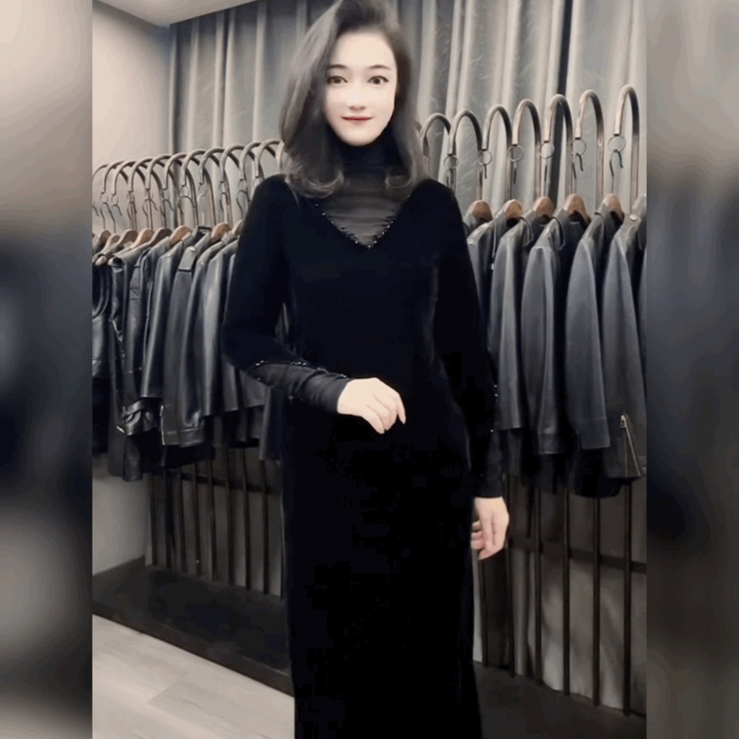 法式气质金丝绒拼网纱钉珠打底衫