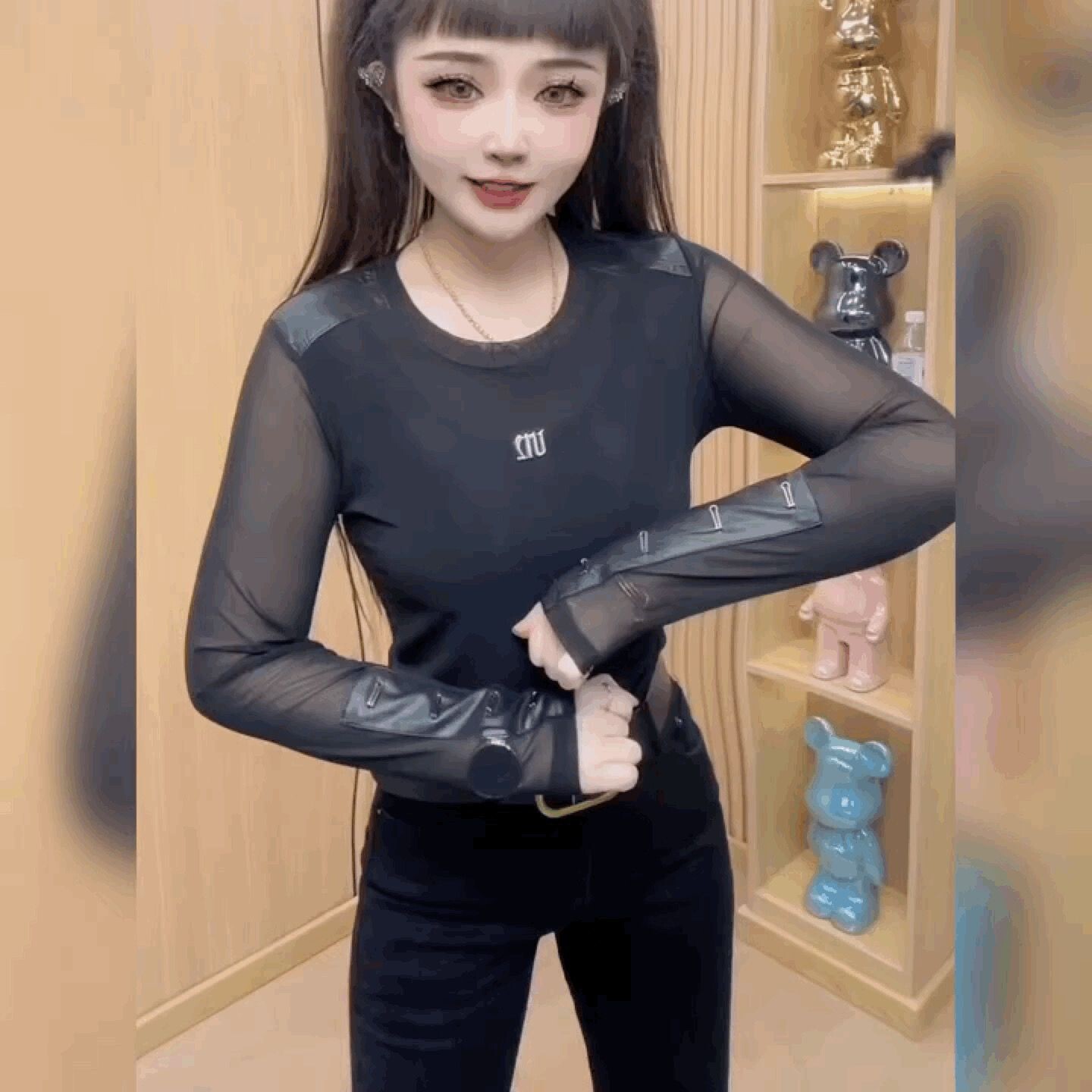 纯色长袖圆领修身打底衫双层网纱法式黑色上衣蕾丝拼接PU皮t恤女