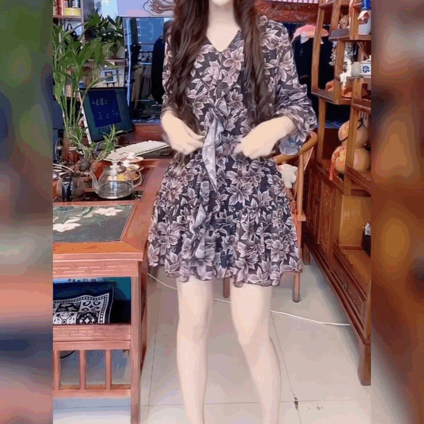 荷叶边法式黑色收腰裙中长款碎花A字裙时尚洋气雪纺花纱连衣裙女