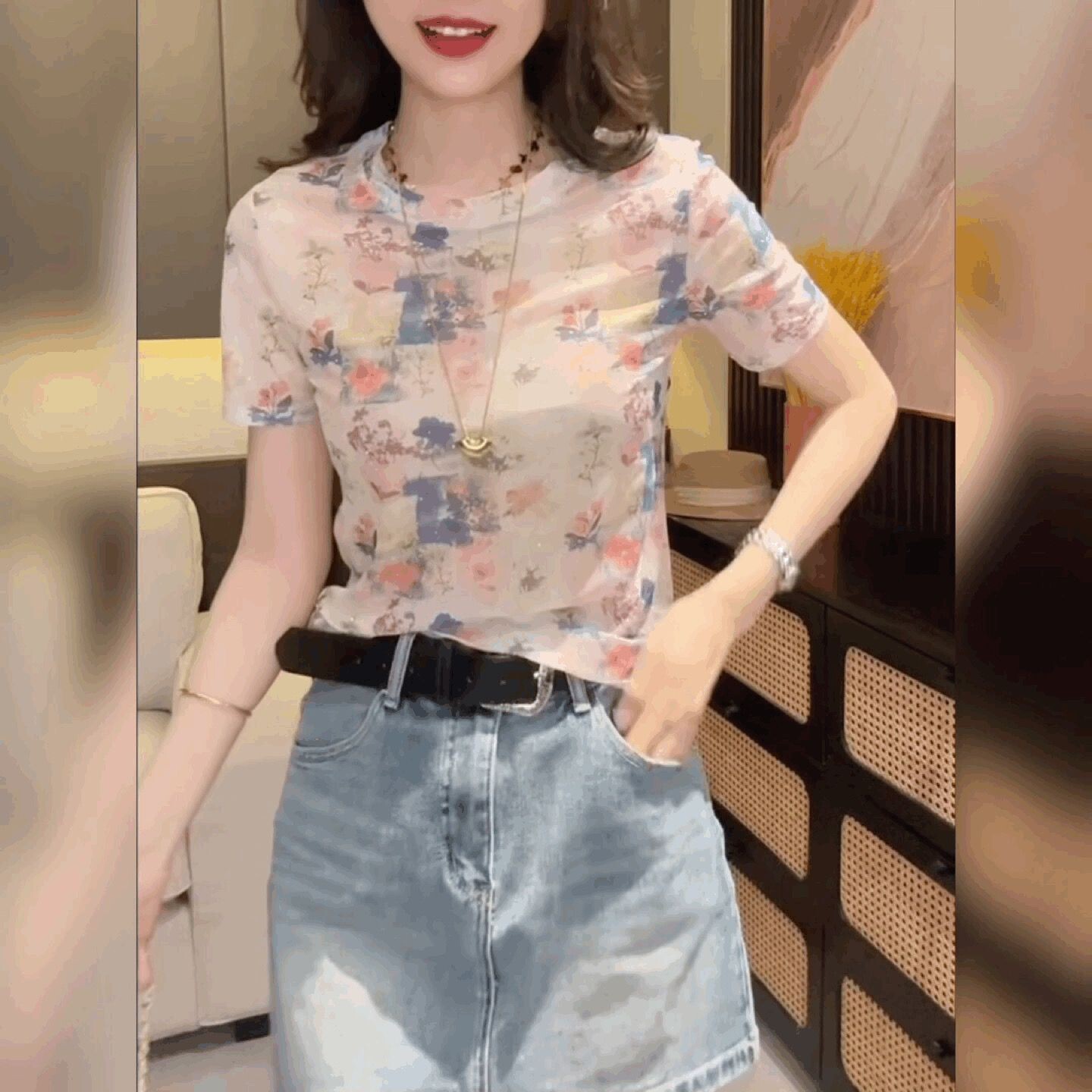 碎花蕾丝网纱短袖T恤女时尚烫钻修身显瘦打底衫格纹弹力法式上衣