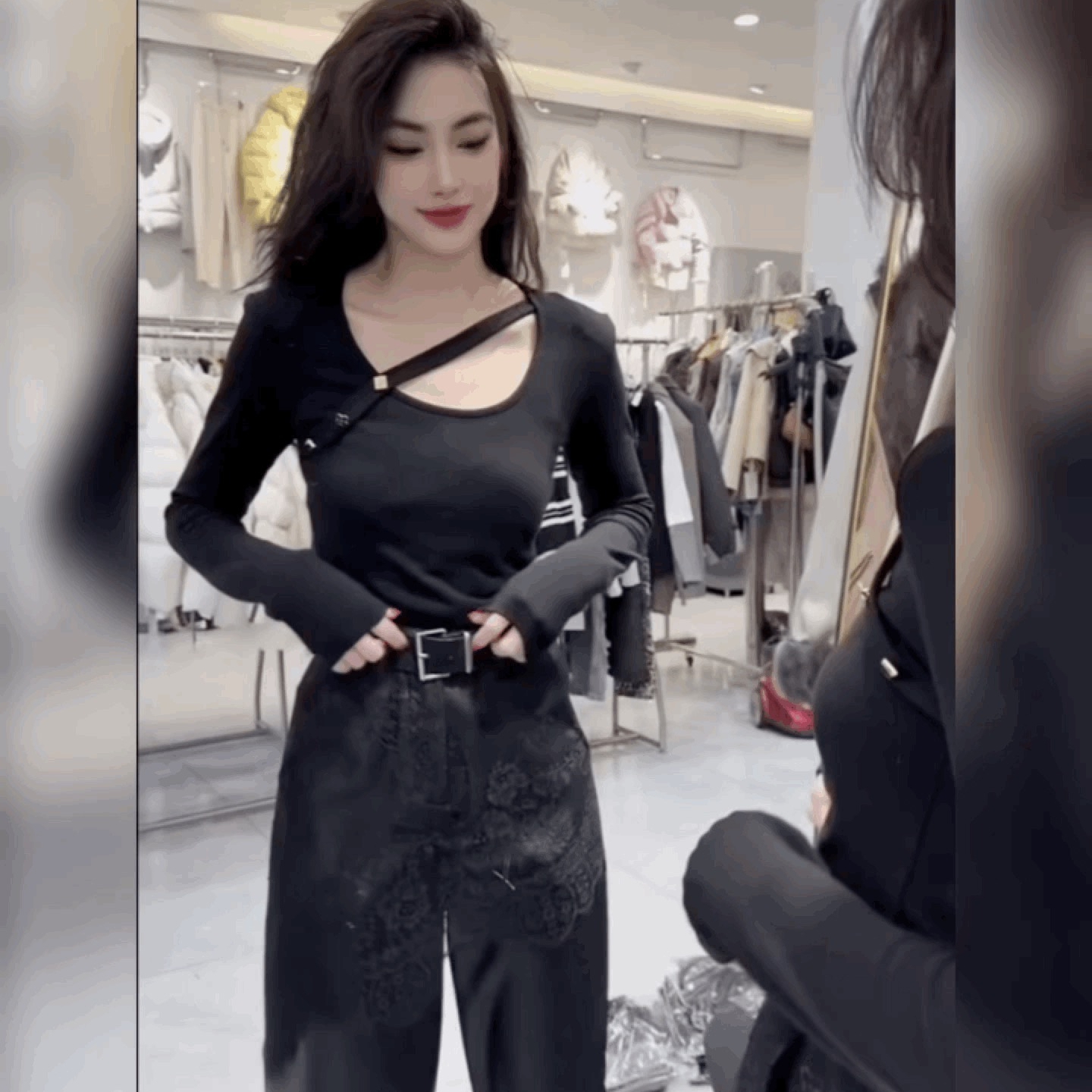 设计感辣妹风镂空T恤小衫女