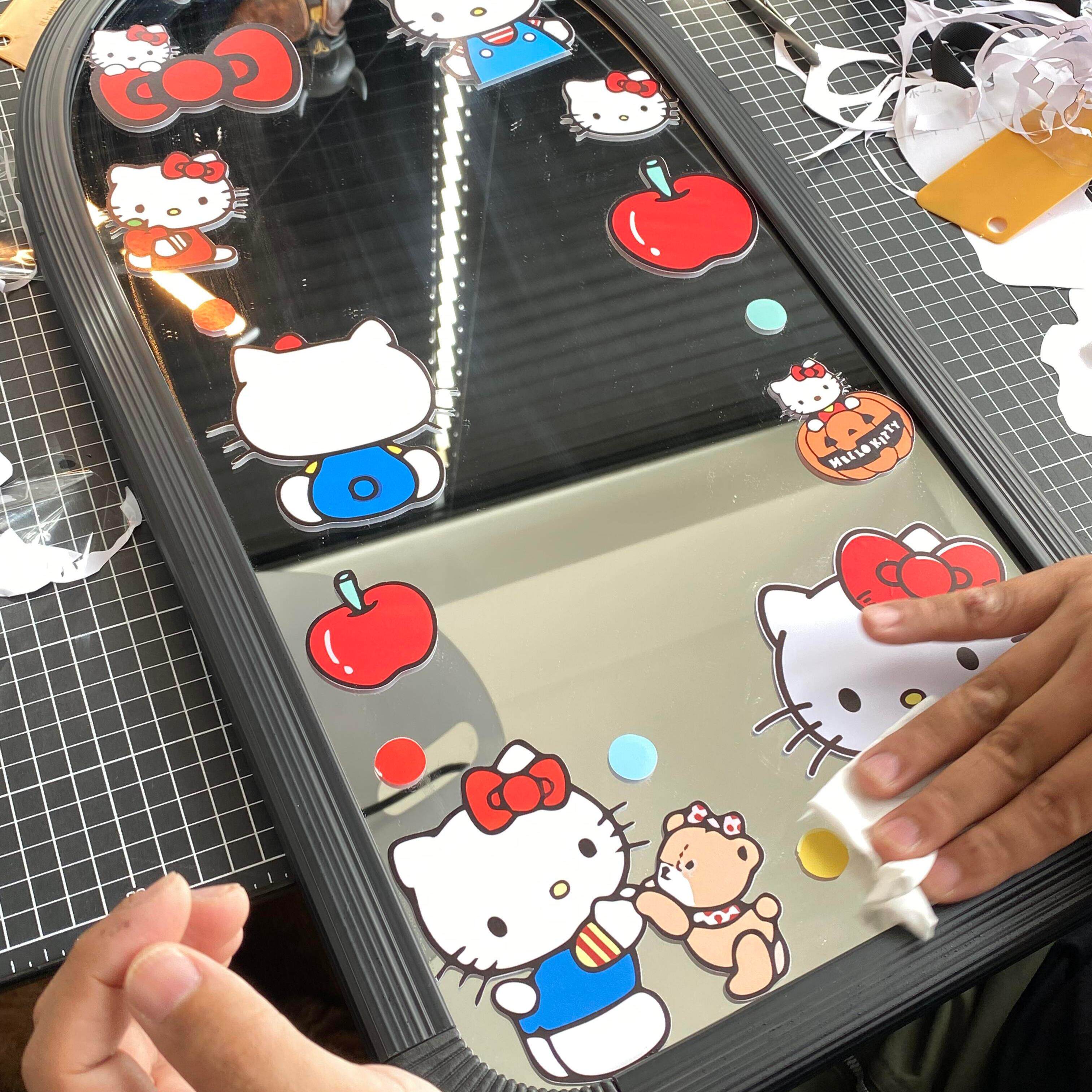 hellokitty镜子diy手工半身镜卡通落地桌面台式卧室梳妆台化妆镜