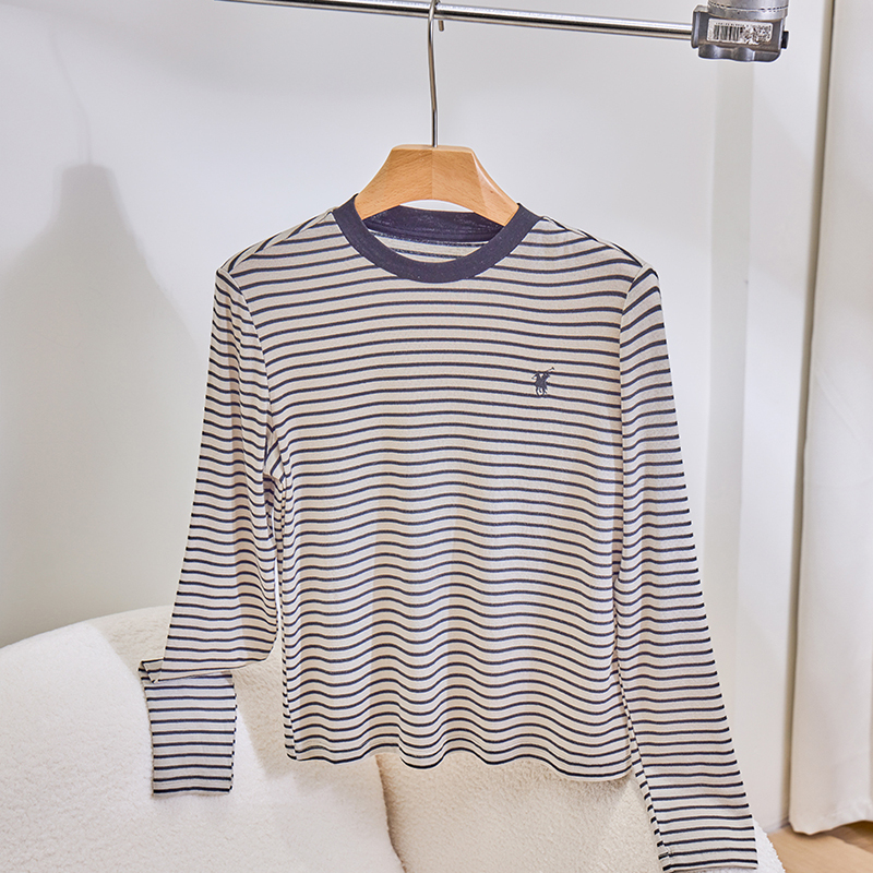 轻薄软糯亲肤上衣针织内搭天丝