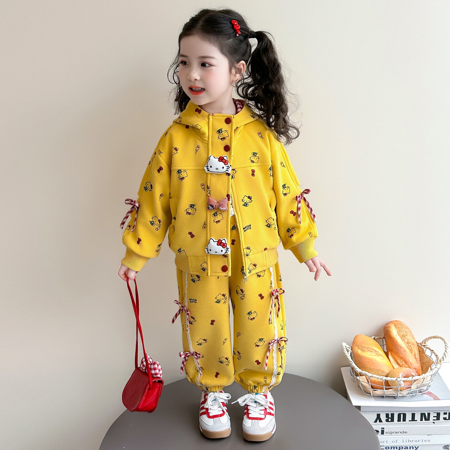 儿童宝宝春秋开衫外套2025新款春款卫裤女童加绒运动套装两件套装