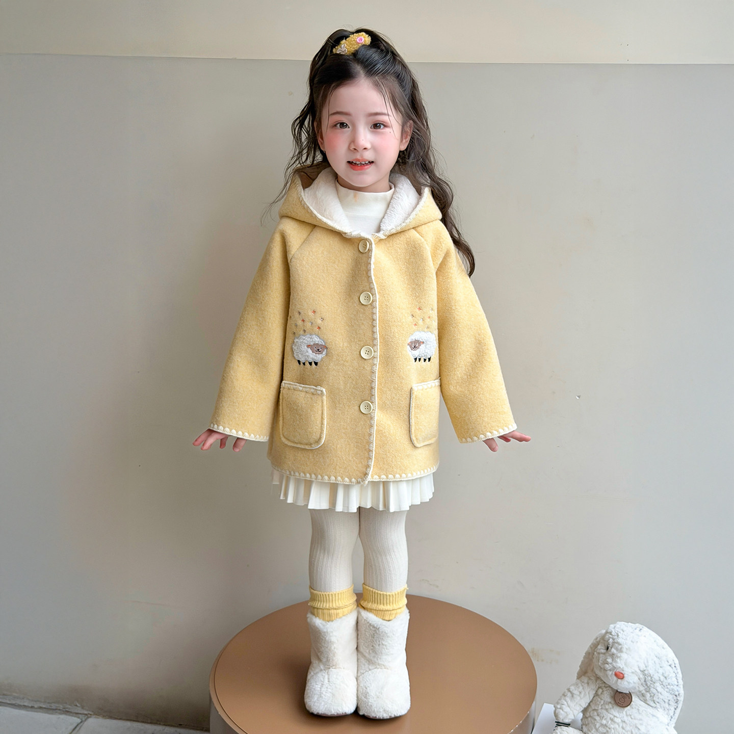 女小童加绒皮毛一体外套冬季2026新款女宝宝加厚羊羔绒大衣冬装潮