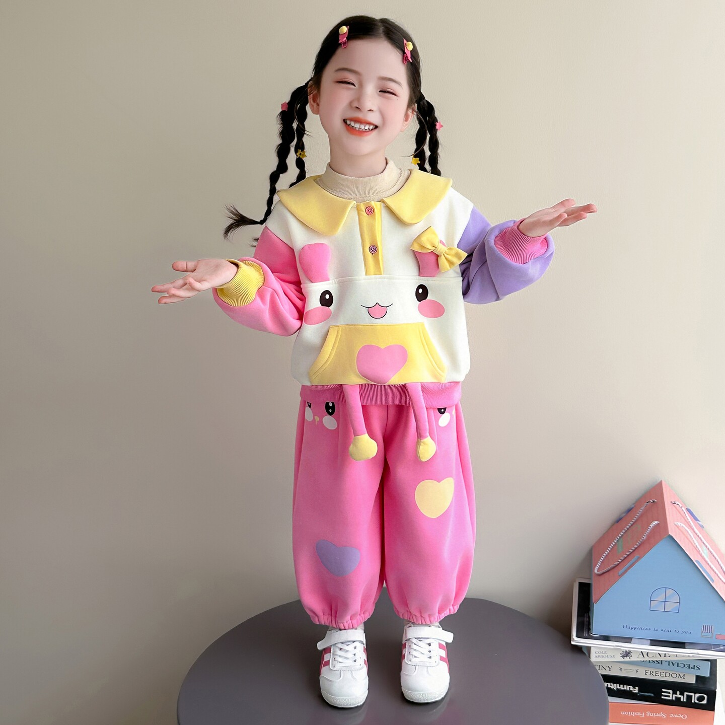 女童加绒娃娃领卡通星星小鸭套装2026冬季小女孩加厚卫裤两件套潮