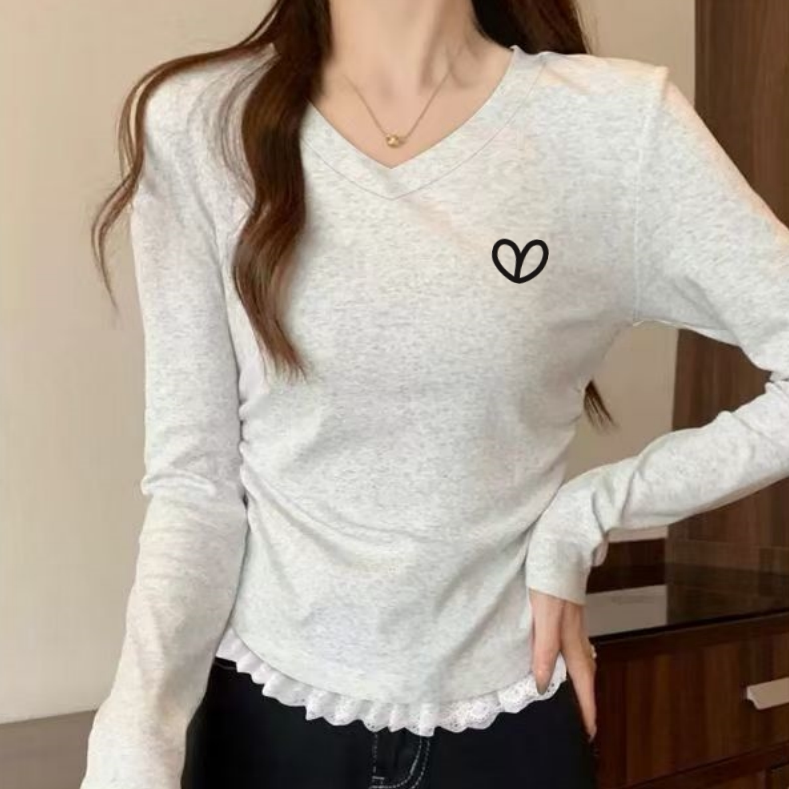 爱心印花蕾丝边掐腰v领长袖t恤女秋季慵懒风小众韩系新款上衣ins