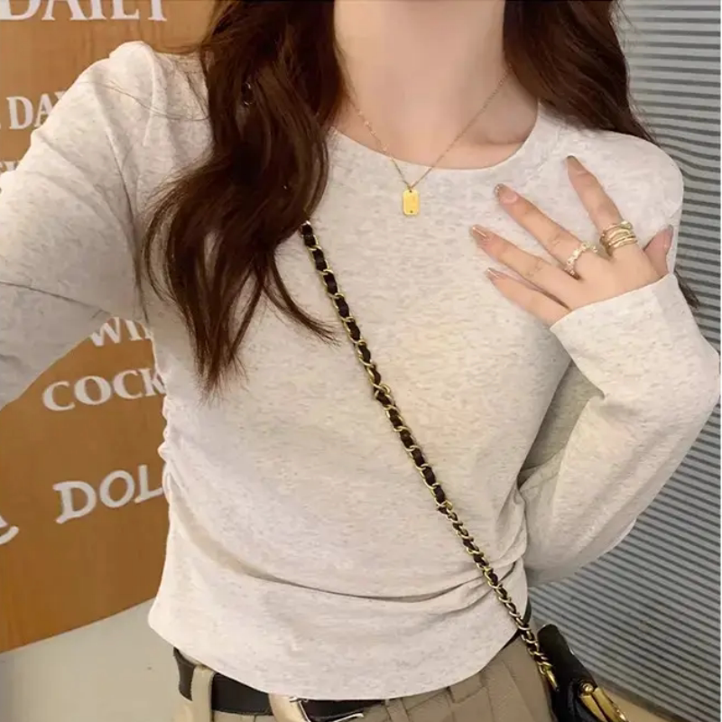 漂亮出片衣服长袖T恤女装新款弧形下摆收腰褶皱2026秋冬修身上衣