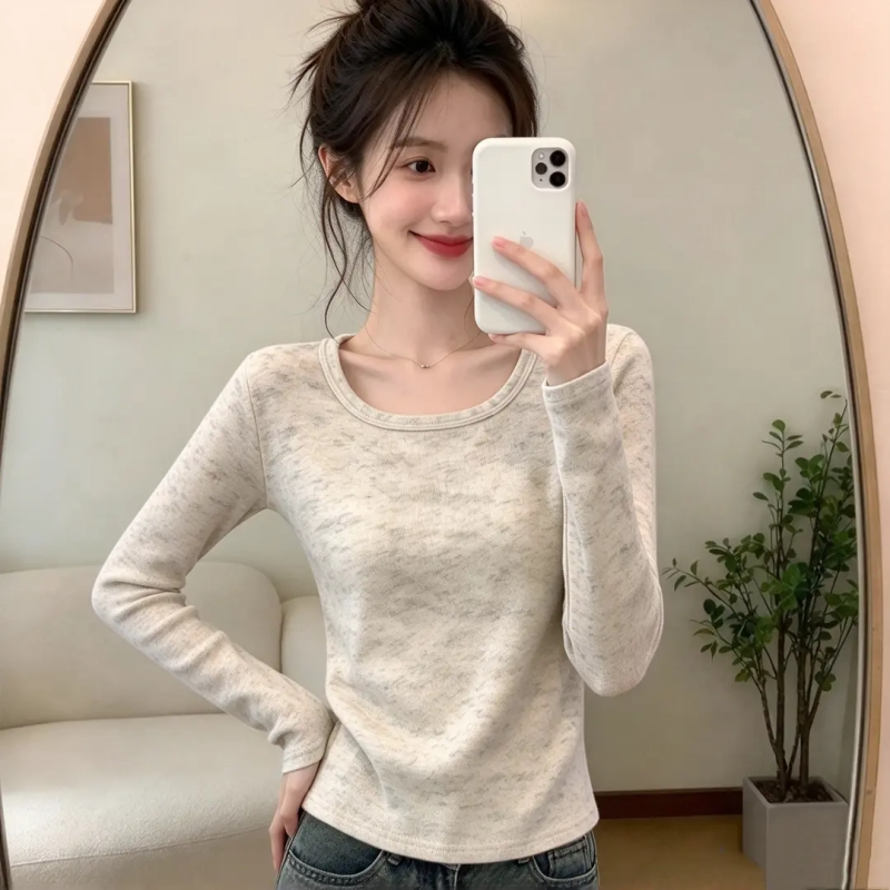 杏色方领设计感收腰修身长袖T恤女秋季德绒保暖通勤打底上衣ins潮