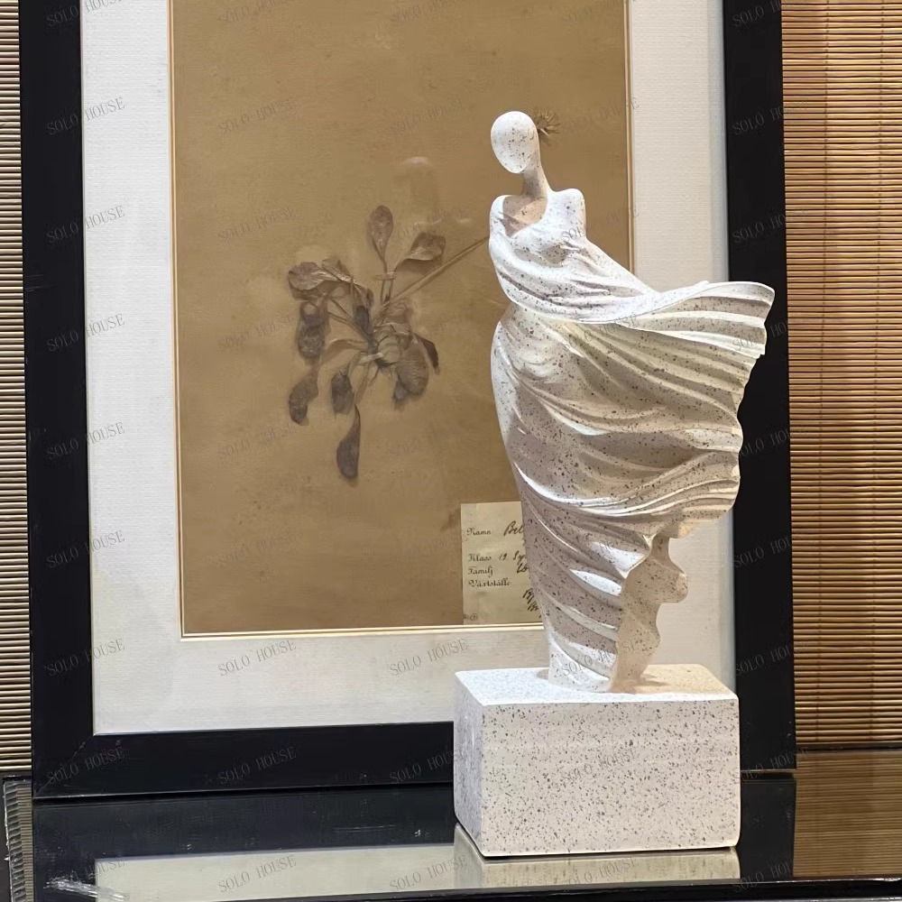 AB HOUSE出口美国艺术人像安静女子会所样板房健身房摆件客厅摆件