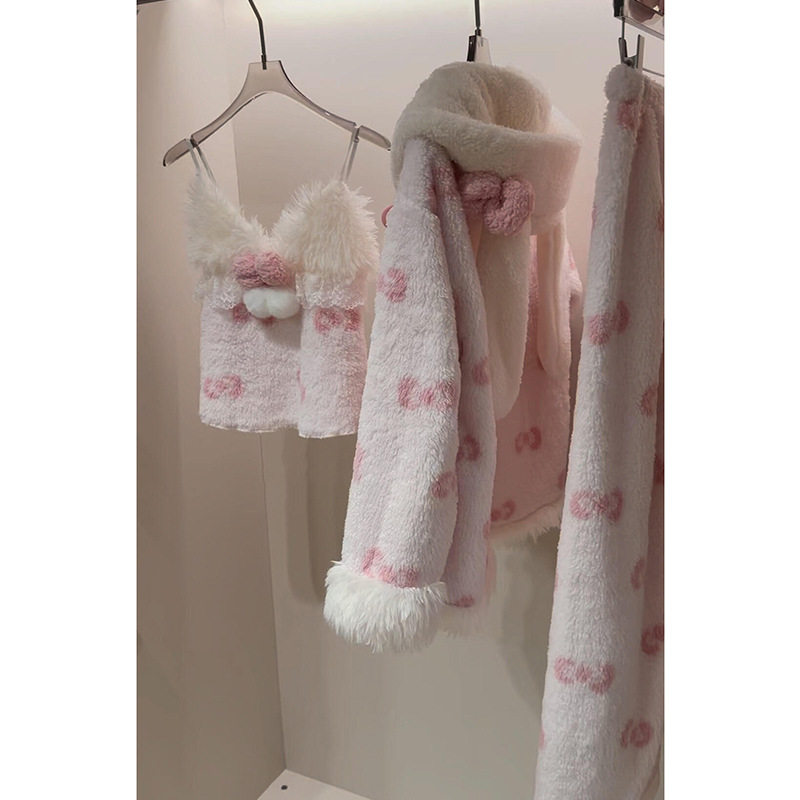 软糯蝴蝶结印花兔耳朵连帽毛绒睡衣女秋冬款新款保暖家居服三件套,女士内衣/男士内衣/家居服,睡袍/浴袍,淘宝优惠券,粉丝福利购,淘宝优惠卷