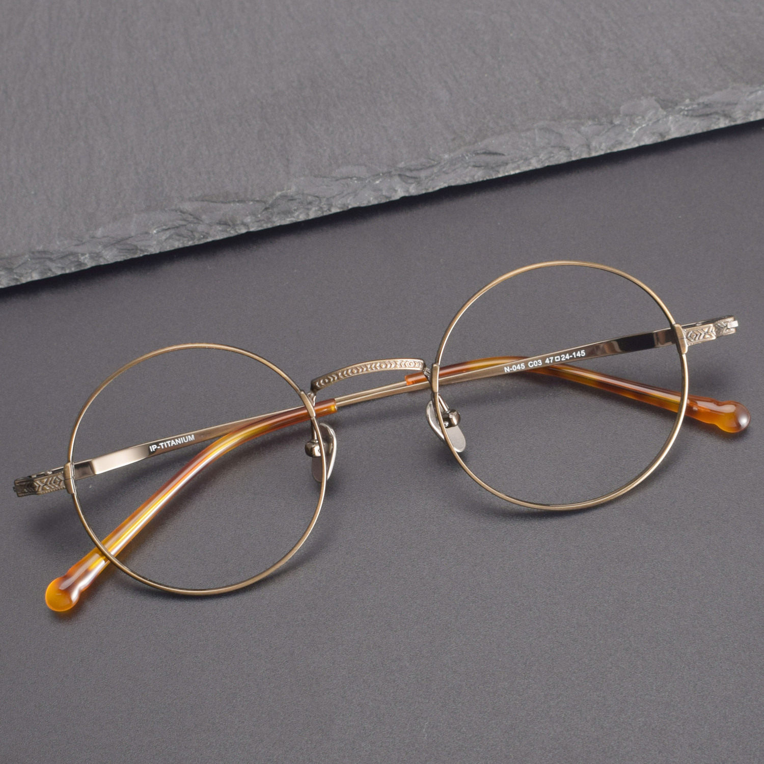 柔韧镜腿开合自如 深圳产高档内藤熊八作同款男女近视眼镜框N-045