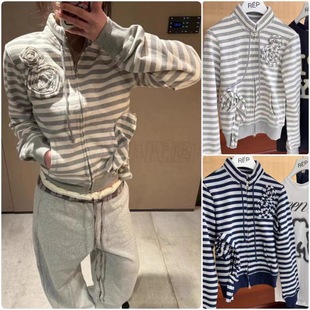 现货openyy早春新品 立体玫瑰花条纹撞色双拉链卫衣短外套