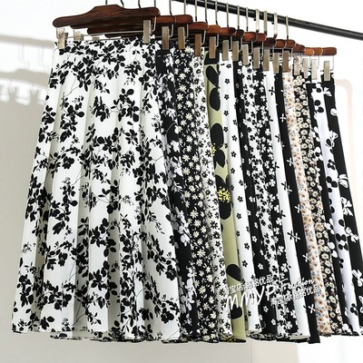 黑底雪纺碎花半身裙女秋冬2025新款中长款小个子裙子花裙长裙半裙