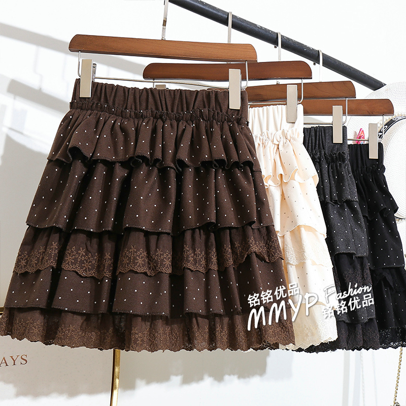 好看爆款波点毛呢拼接短裙