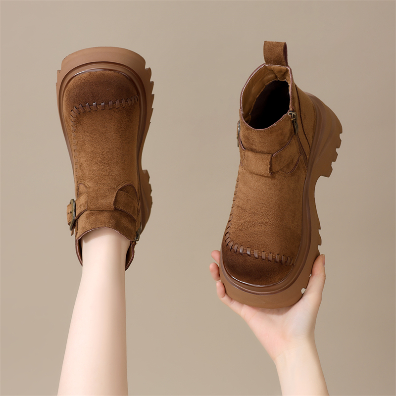 厚底马丁靴女2025秋冬季新款复古英伦风百搭软底防滑舒适轻便短靴