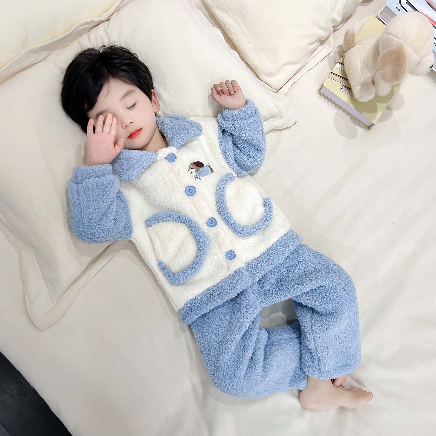 儿童睡衣卡通新款秋冬装法兰绒睡衣男童加绒加厚睡衣家居服套装