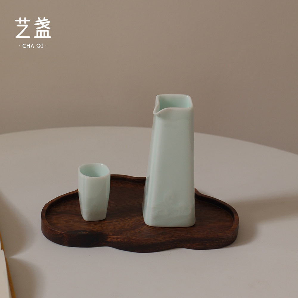 陶瓷分酒器白酒家用影青瓷高级感中式酒壶酒杯酒具套装一口杯酒盅图片