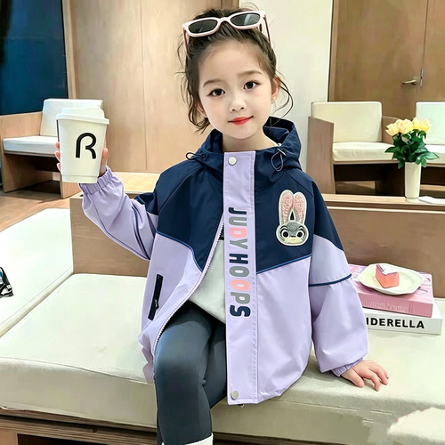 1085哈哈家 女童秋新款洋气韩版甜美时髦百搭兔子连帽夹棉外套