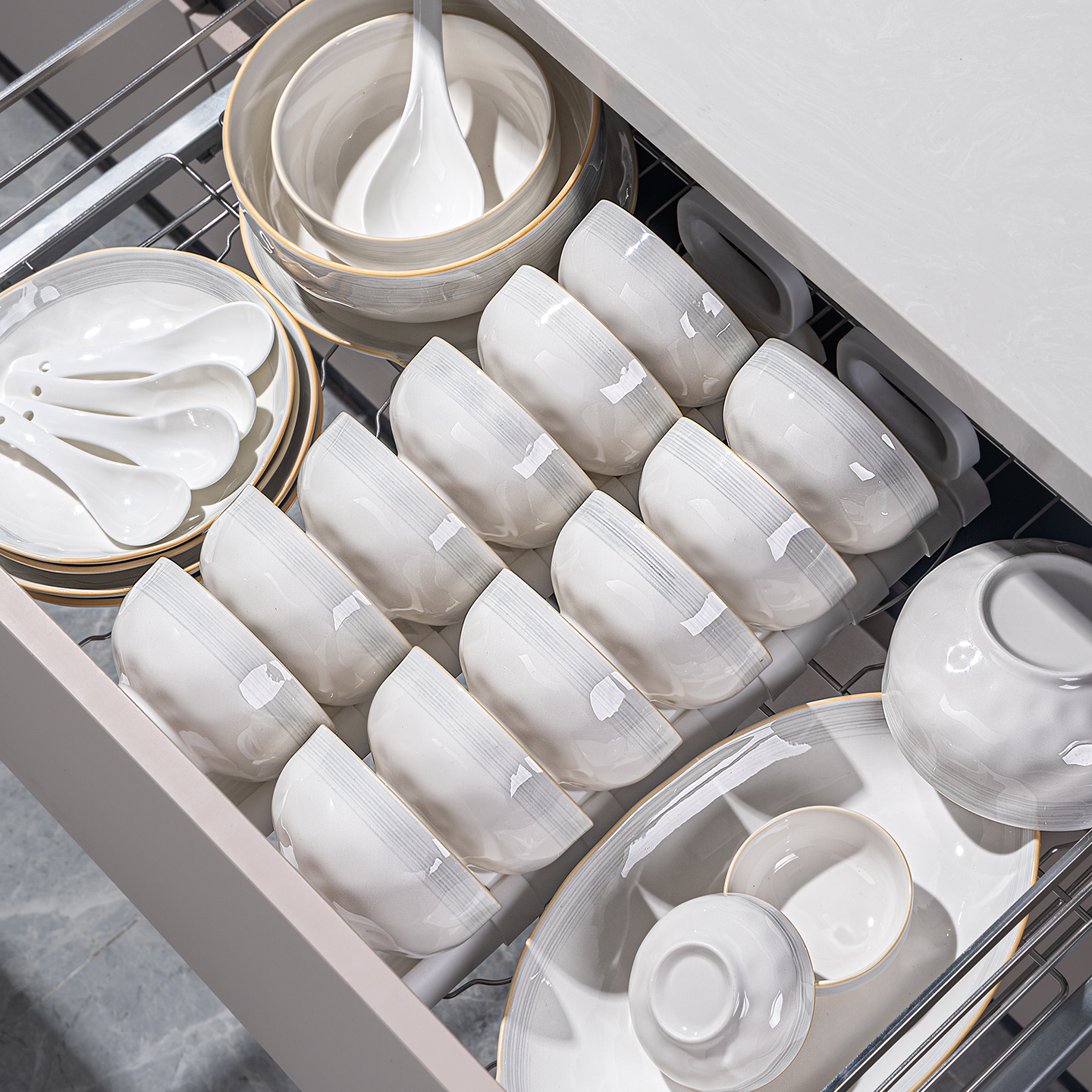 釉下彩餐具2026新款碗碟套装家用中式高温碗盘碟组合乔迁新居礼物