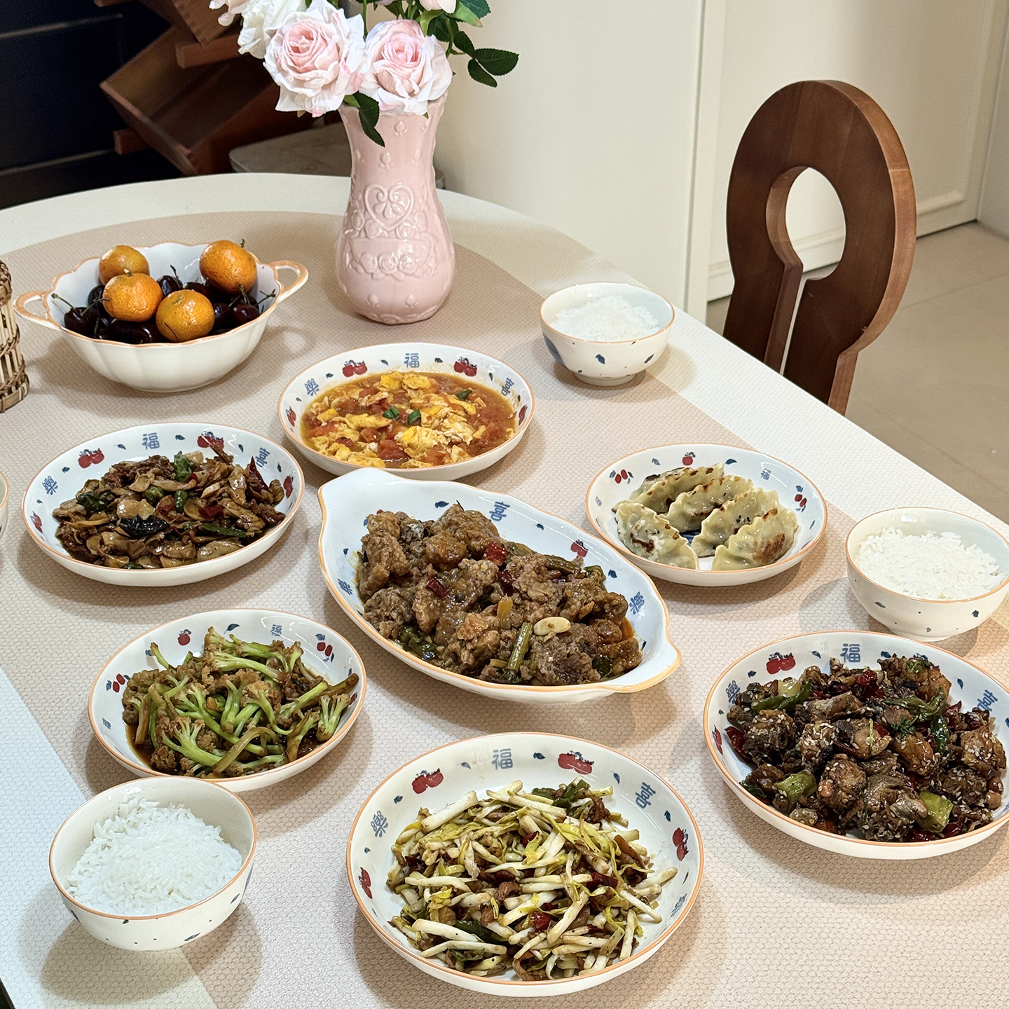 釉下彩碗碟套装家用2026新款高颜值福字喜式餐具乔迁送礼汤碗饭盘,餐饮具,碗,淘宝优惠券,粉丝福利购,淘宝优惠卷