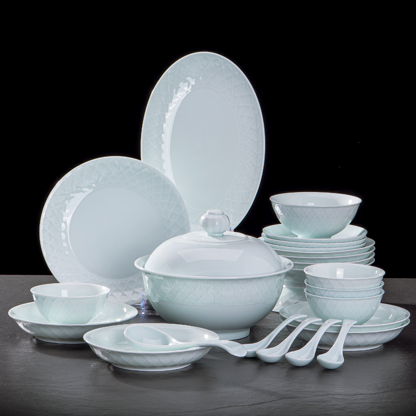 2025高白影青瓷碗碟套装乔迁新居