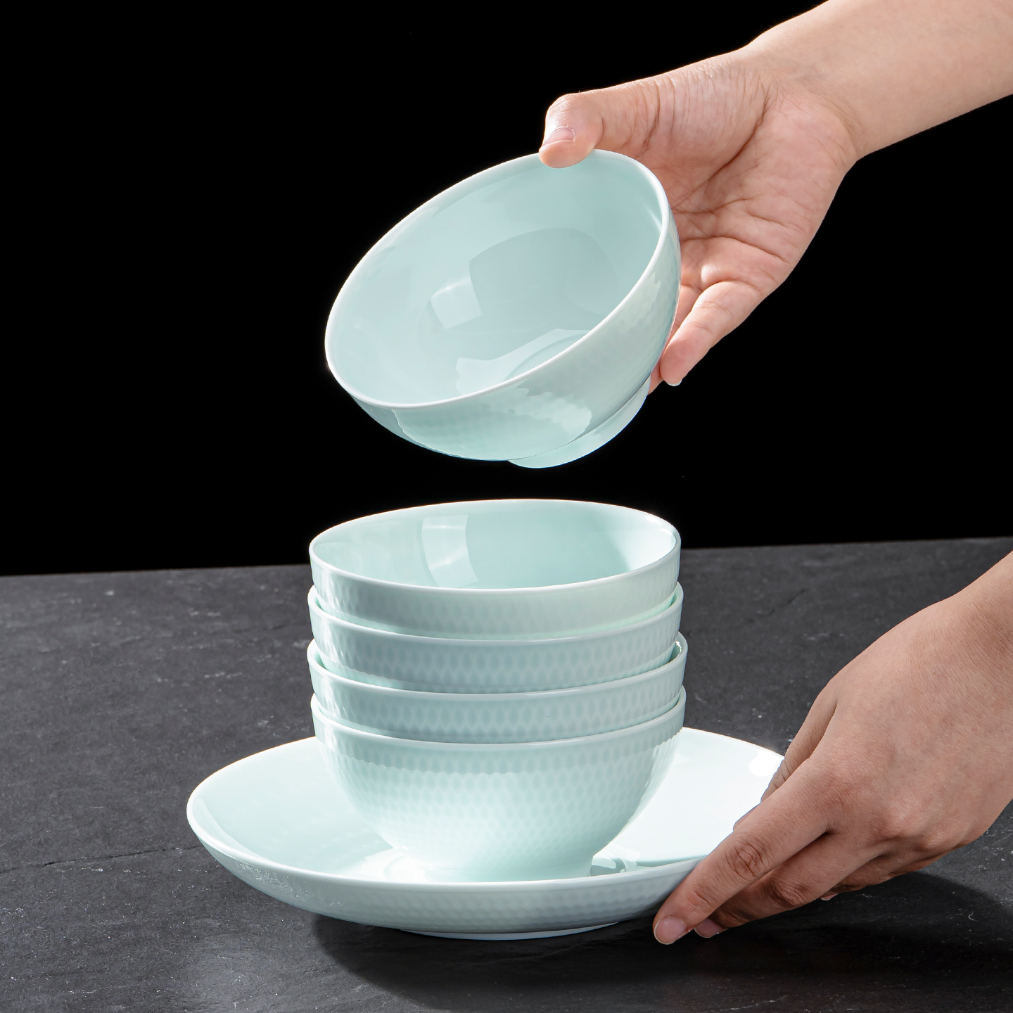 如钰青蜂窝多碗多盘家用高白瓷2025新款陶瓷餐具轻奢青瓷碗盘组合,餐饮具,碗,淘宝优惠券,粉丝福利购,淘宝优惠卷