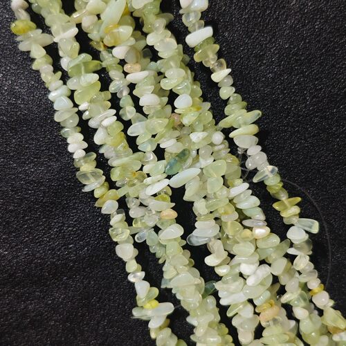 天然青色岫玉带孔碎石串珠 DIY设计用珠 葡萄绿色 随形不规则配珠