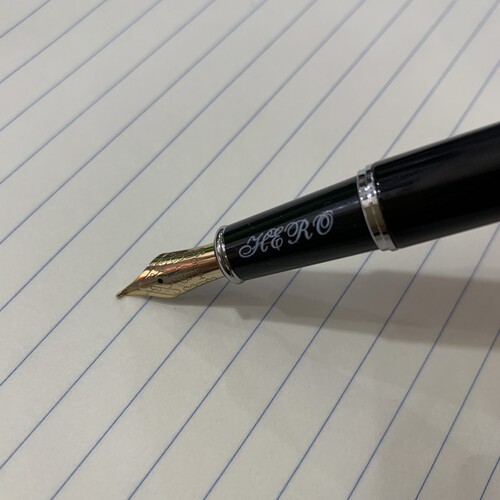 英雄弯头书法美工钢笔素描签字