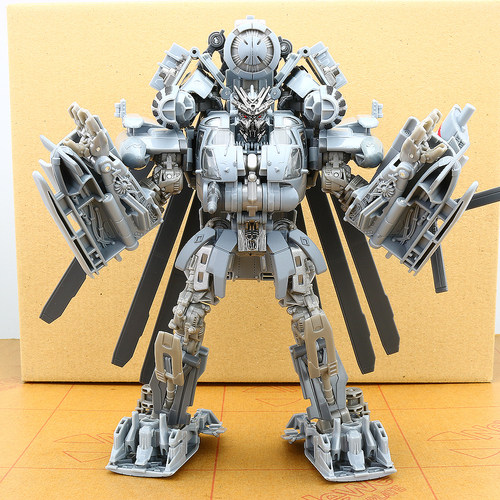 孩之宝变形金刚电影版直升机眩晕