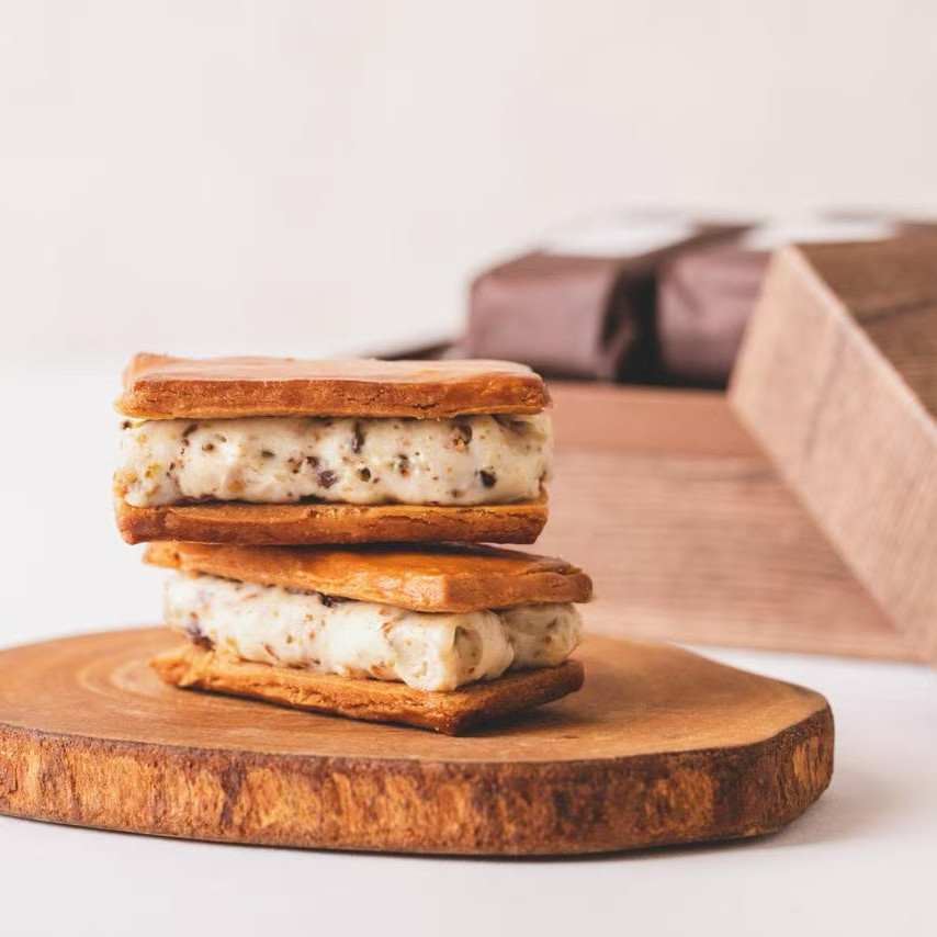 日本直邮东京米其林一星Lature发酵黄油朗姆提子夹心饼干 不售后