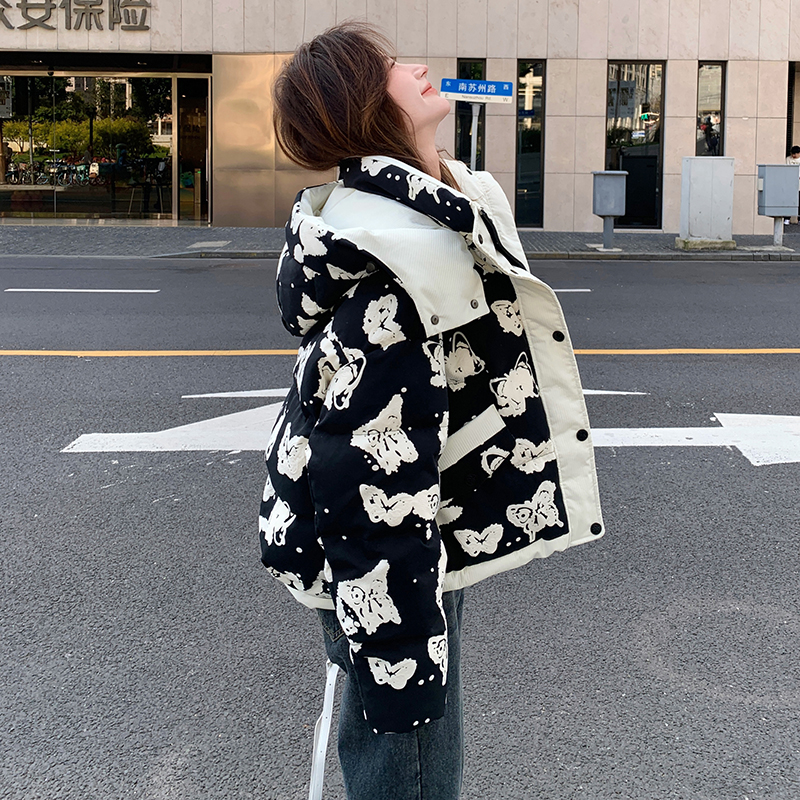 独特超漂亮蝴蝶花色羽绒服女冬季