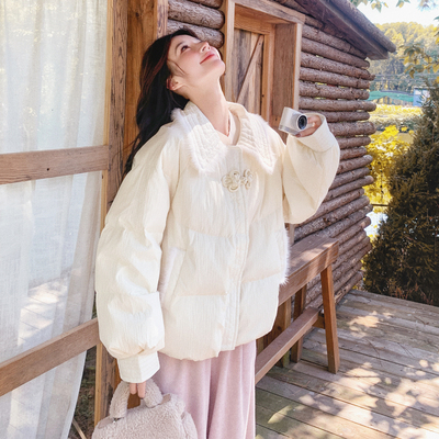 白色新中式国风盘扣短款羽绒服女